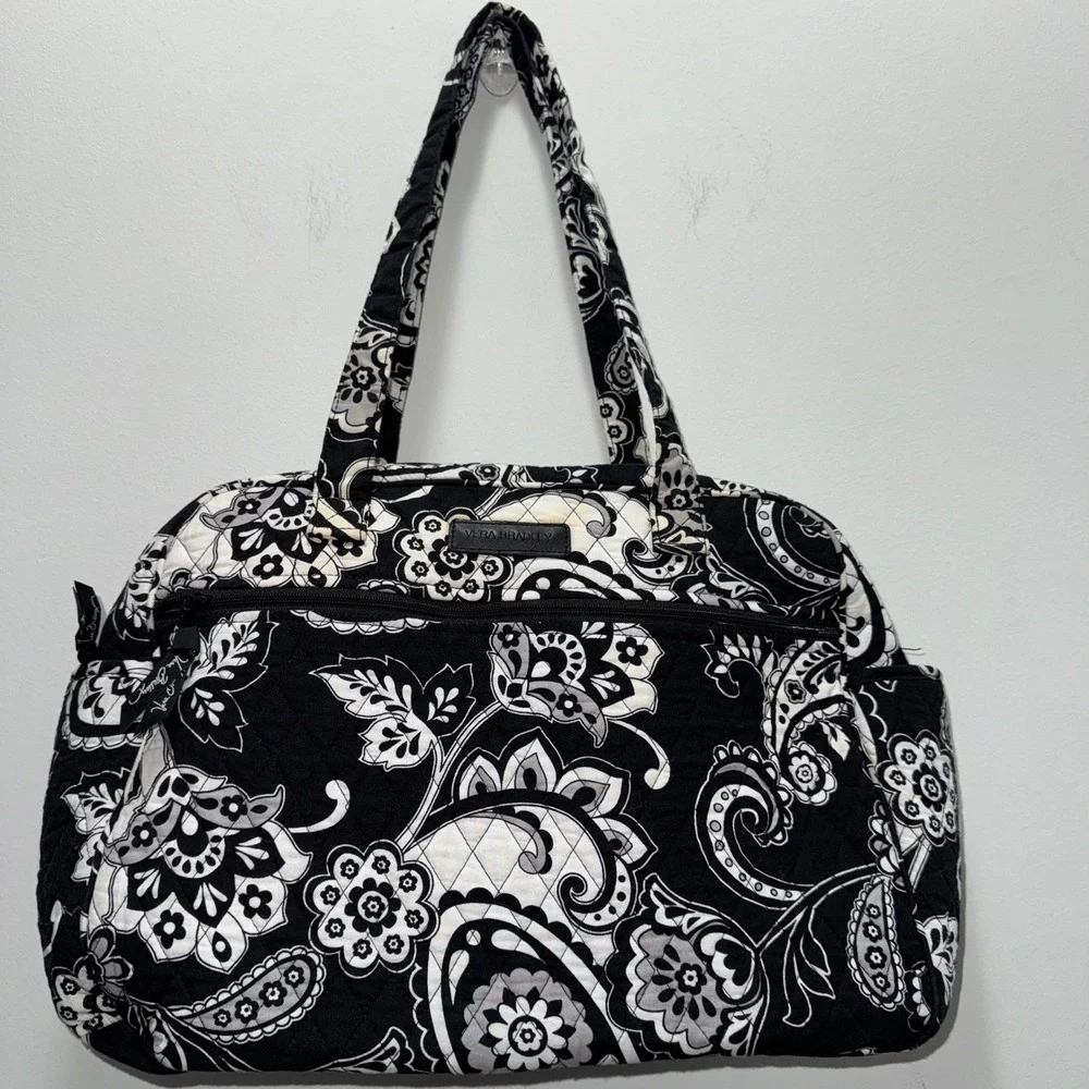 Vera Bradley Midnight Paisley Baby Diaper Travel Bag Black White Retired Quilted